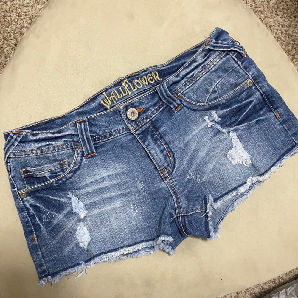 Wallflower juniors Jean short shorts 7